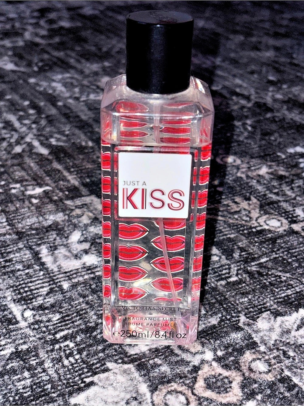 Victoria's Secret Just A Kiss Body Mist 250 mL